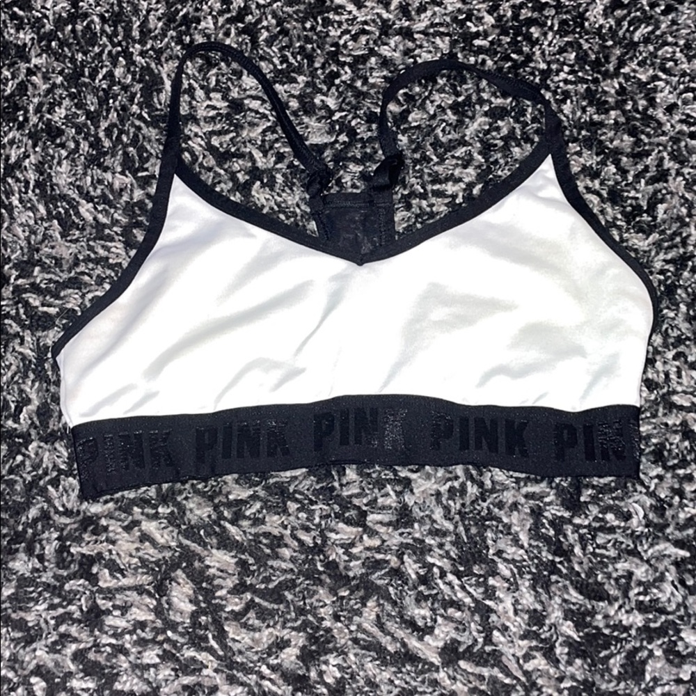 ⭐️PINK ⭐️                          (SPORTS BRA)